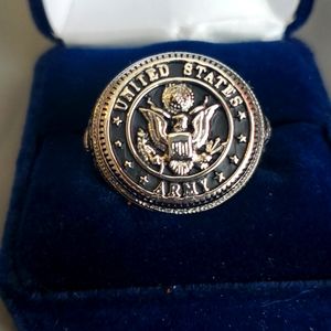 Men's US Army Silver Ring with Eagles on sides